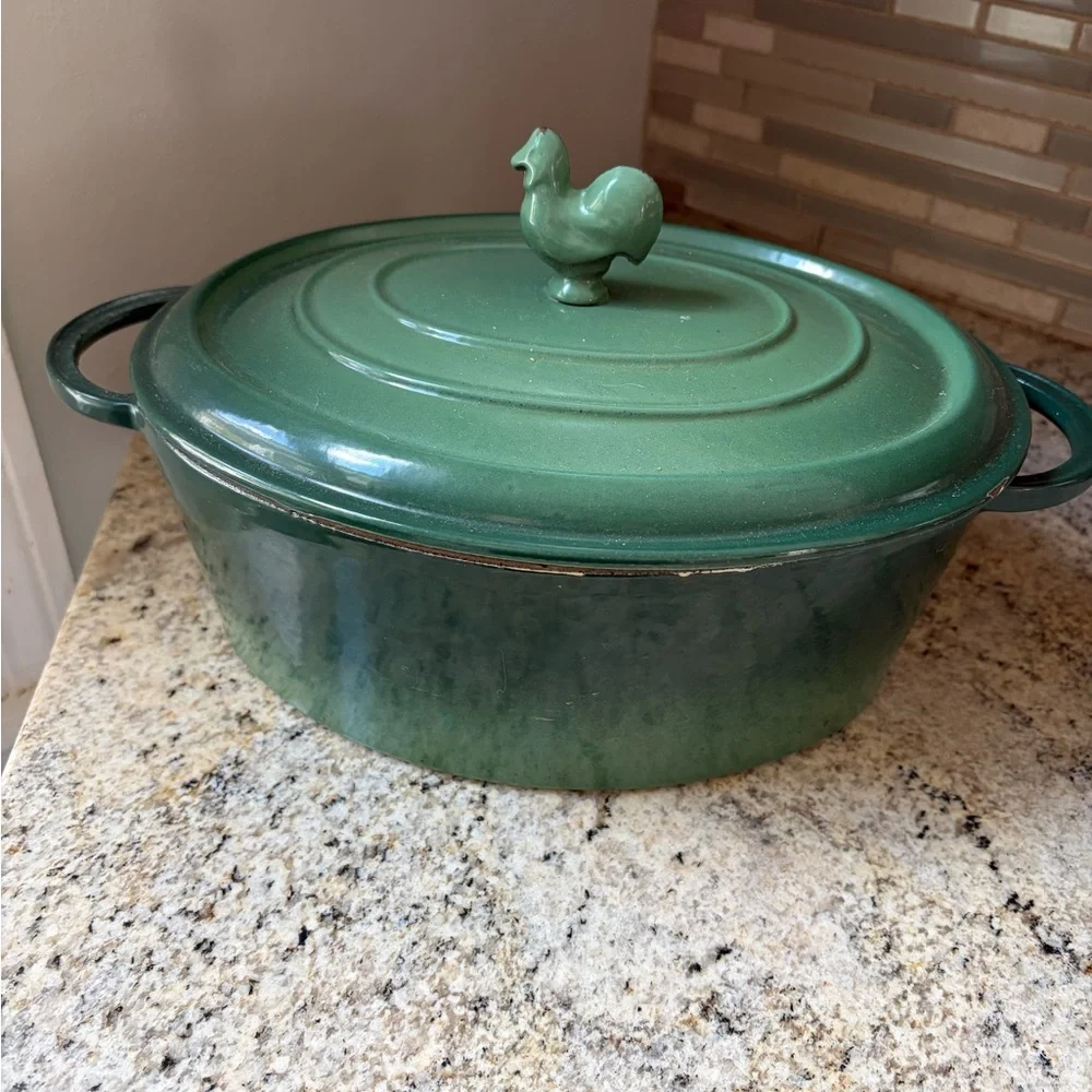 Staub Rooster pot #27 4 qt